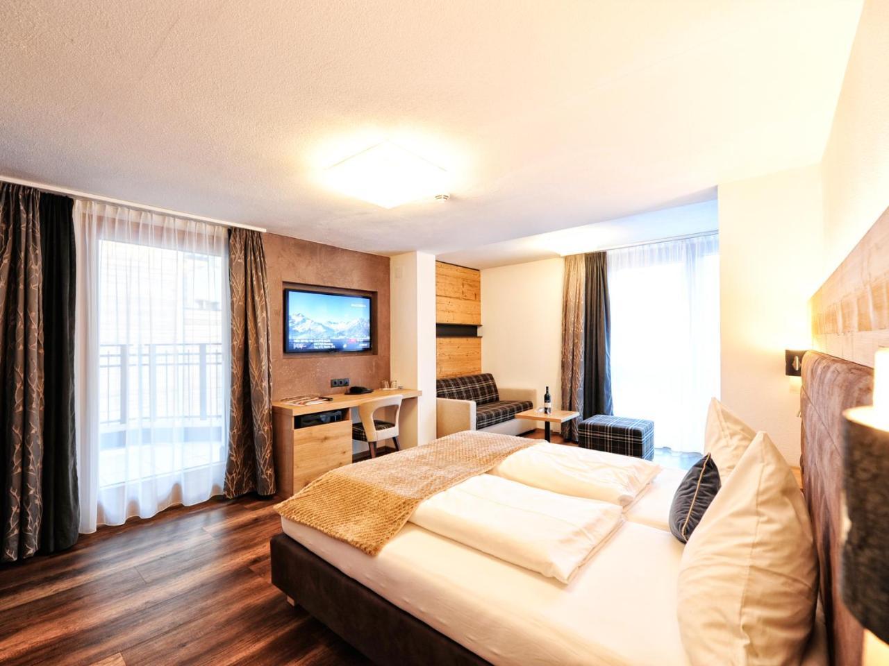Hotel Ferienglueck Ischgl Eksteriør bilde